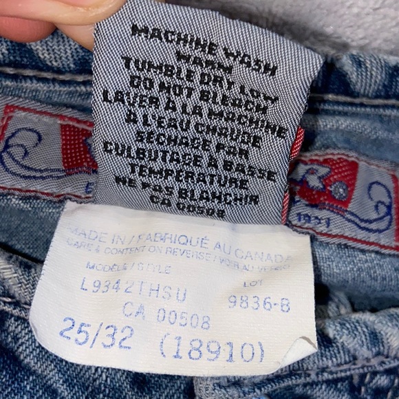 Silver Jeans Made In Canada Jeans size 25x32 - Picture 17 of 17